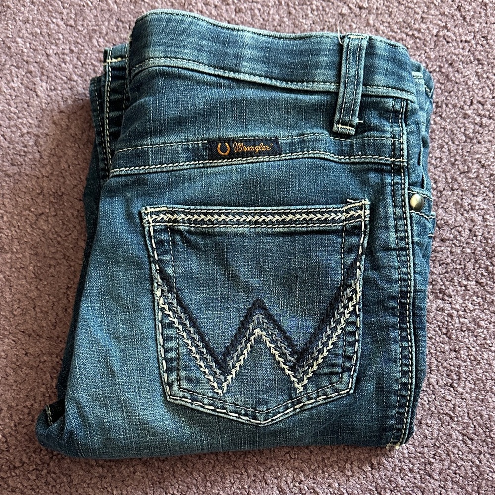 Wrangler Women's Willow Denim Jeans, Ultimate Riding Jean, Bootcut, 36 Length